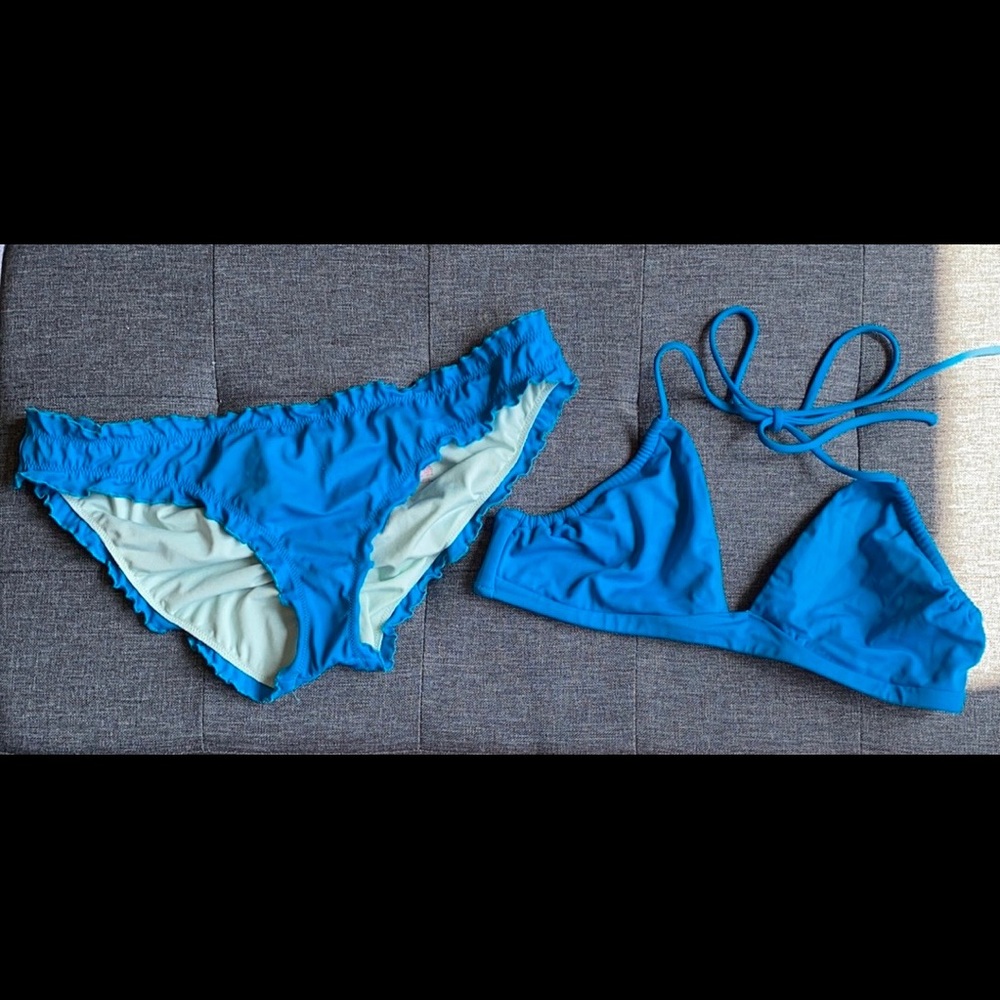 Victoria’s Secret bikini